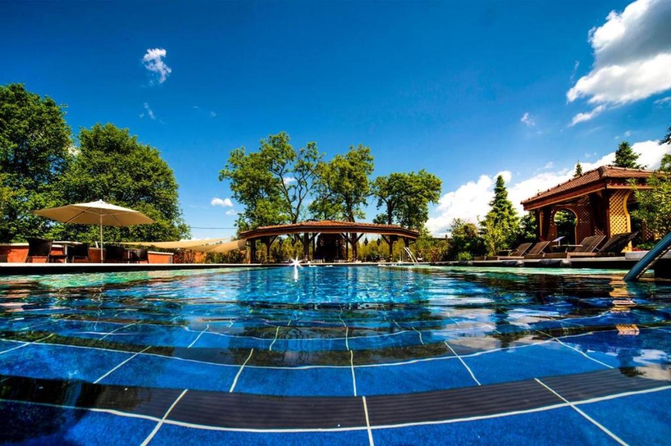 Meses Shiraz Hotel Superior-Adults Only Egerszalók Zewnętrze zdjęcie
